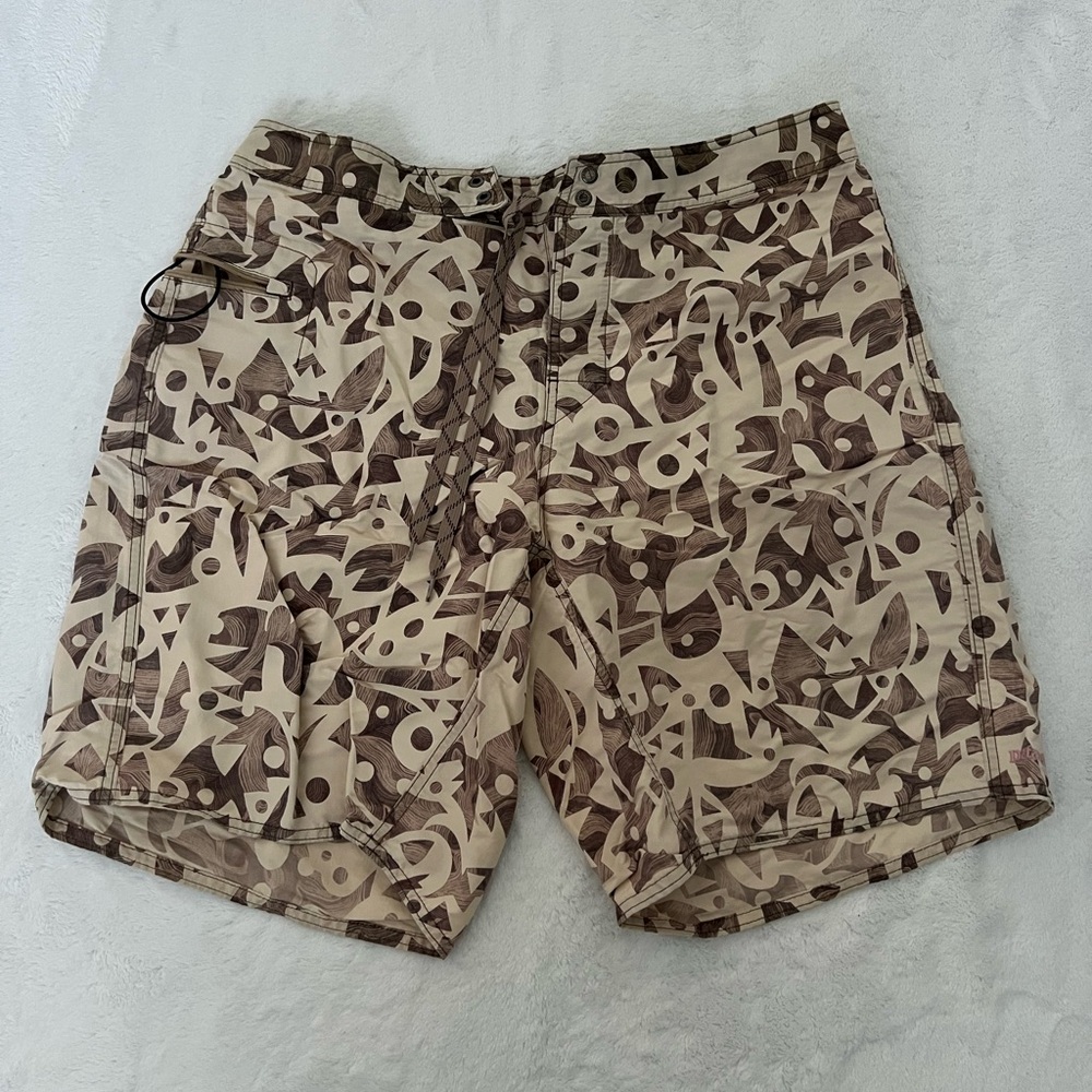 Patagonia Men's Wavefarer Board Shorts